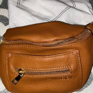 Fawn deaign fanny pack new brown